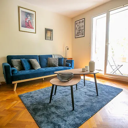 Jerickais A La Defense Apartment Courbevoie