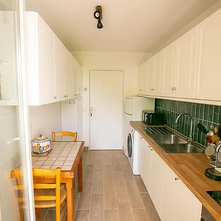 Jerickais A La Defense Apartment Courbevoie